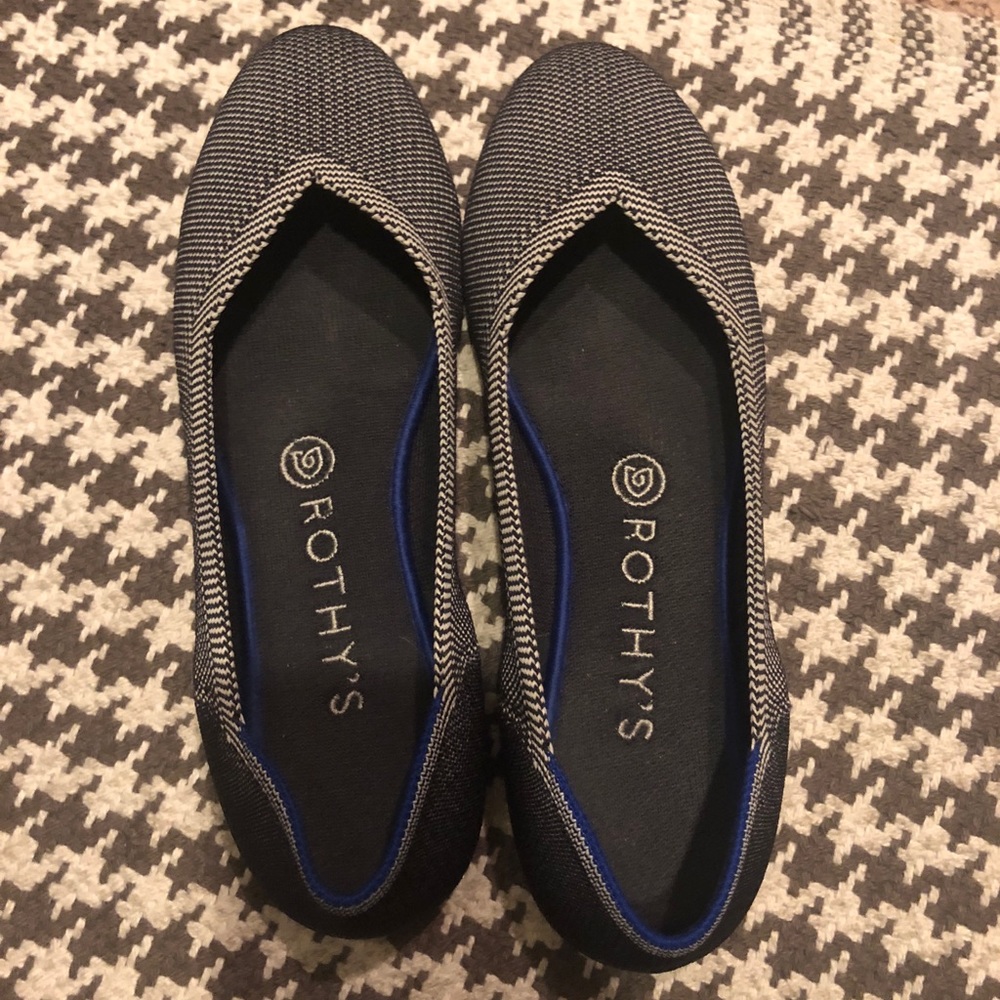 Gently used rothy’s gray burdseye flats size 8